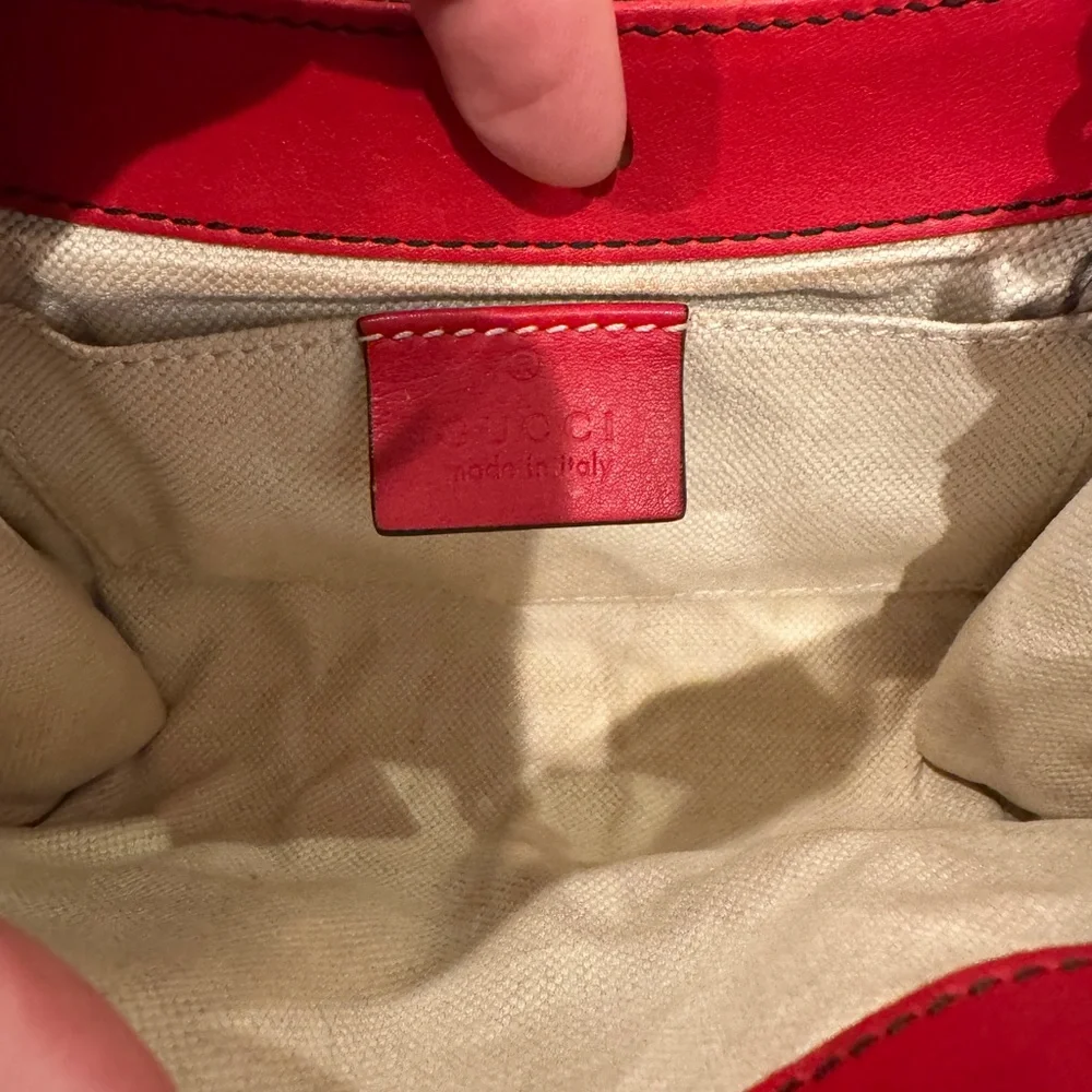 SOLD. SOLD SOLD Gucci Red Emily Leather Crossbody Bag Guccissima Horsebit - Picture 9 of 16